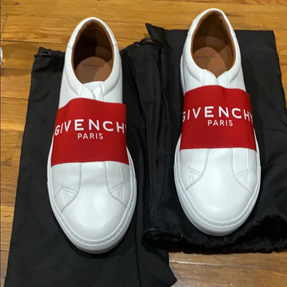 Givenchy men’s sneakers (44)